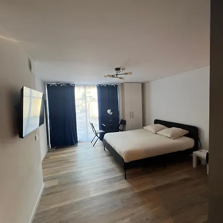 Apartment Le Local Destiercelins *